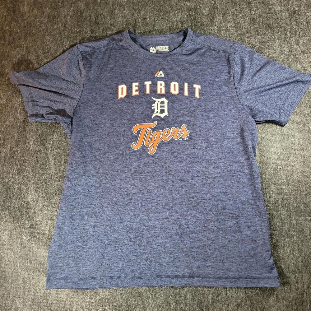 Majestic-athletic Men's Navy and Blue T-shirt